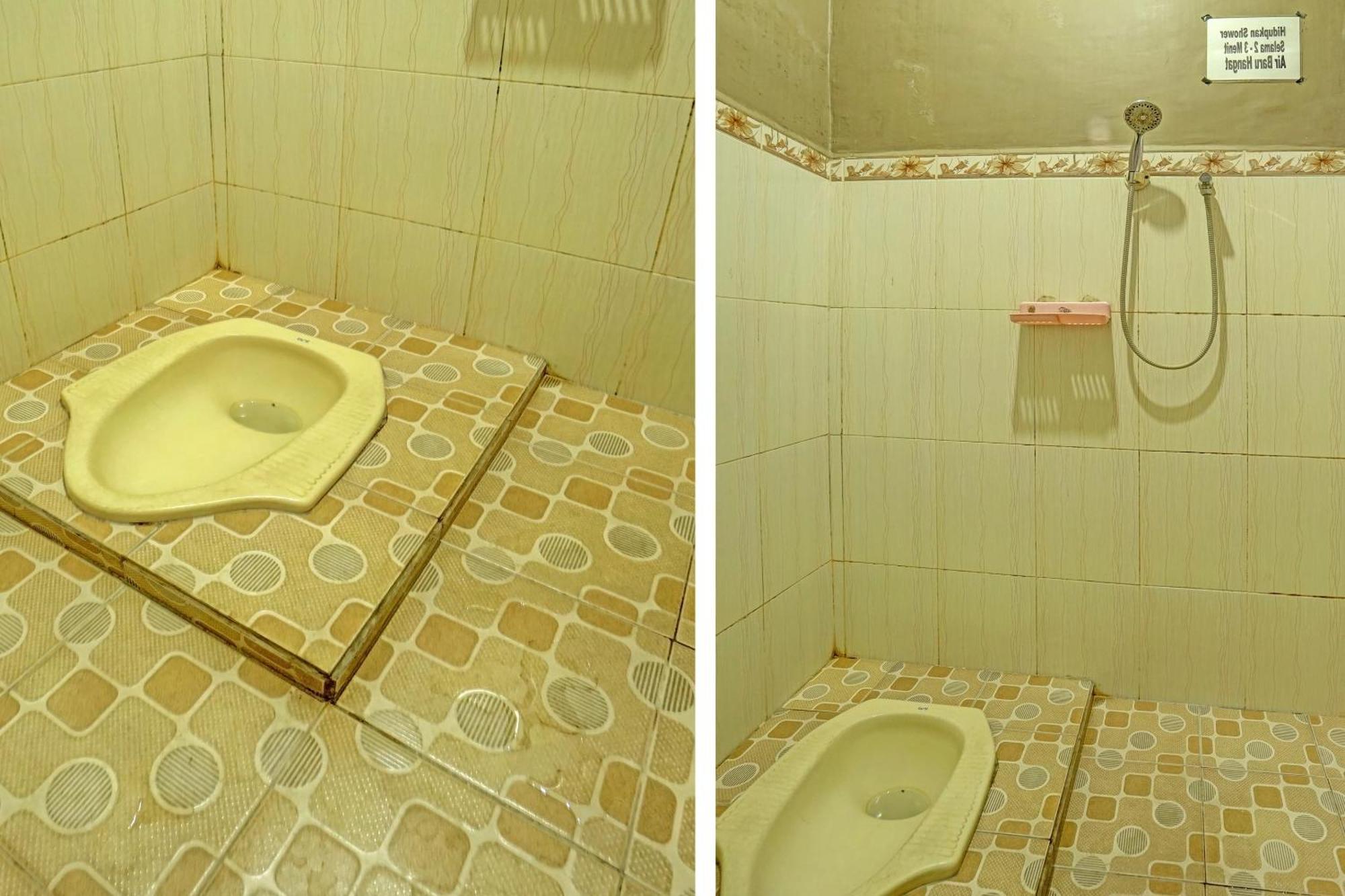 Oyo 91697 Nyaman Homestay Syariah Pare Esterno foto