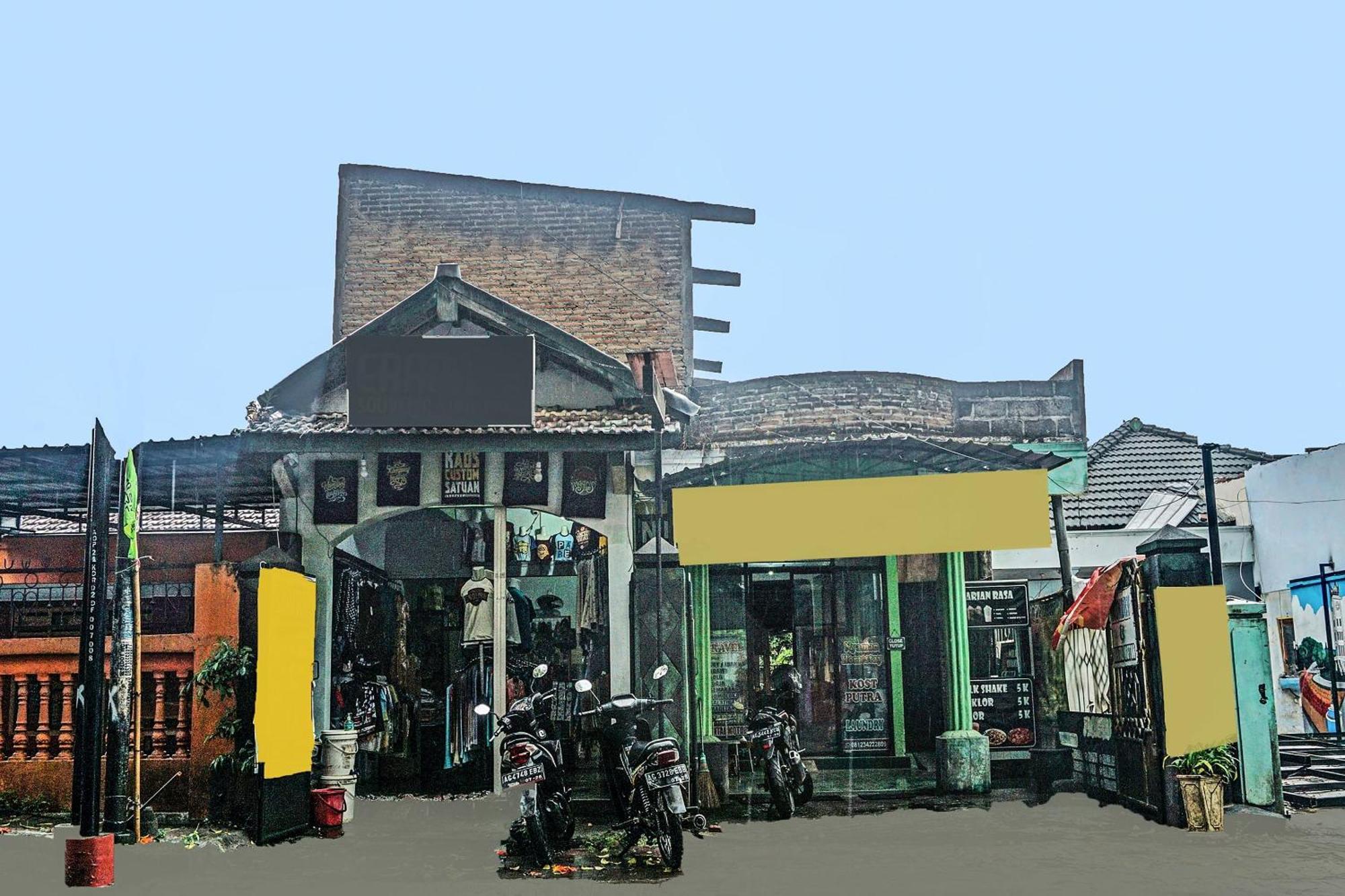 Oyo 91697 Nyaman Homestay Syariah Pare Esterno foto